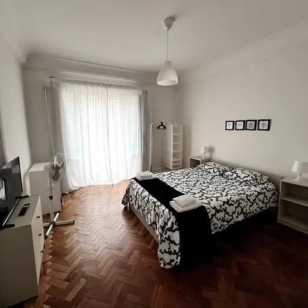 Ubytování v soukromí Solo Grande Con Balcon Lisboa