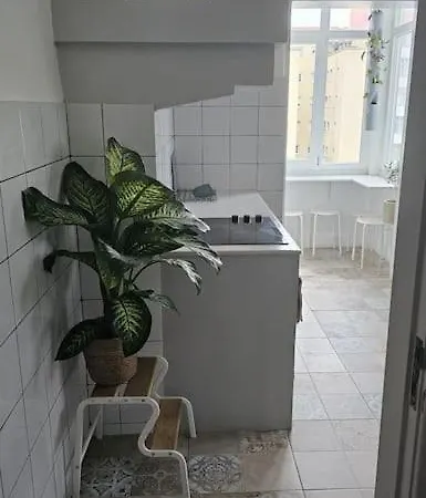 Sólo Habitación Grande Con Balcon *