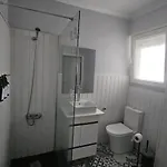 Sólo Habitación Grande Con Balcon Habitación en casa particular *